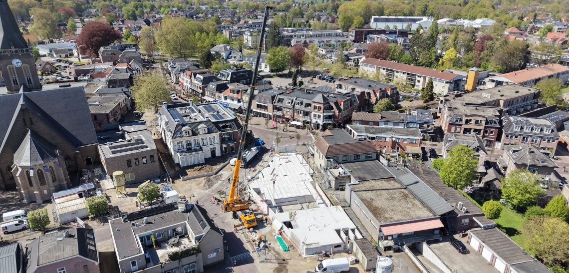 Nieuwbouw Huize Marjoleen de grond uit