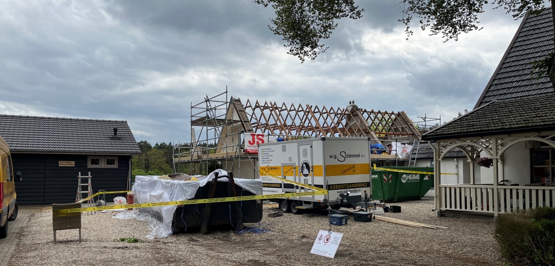 Start renovatie woonhuis met bakhuis, tussenbouw en zomerhuis