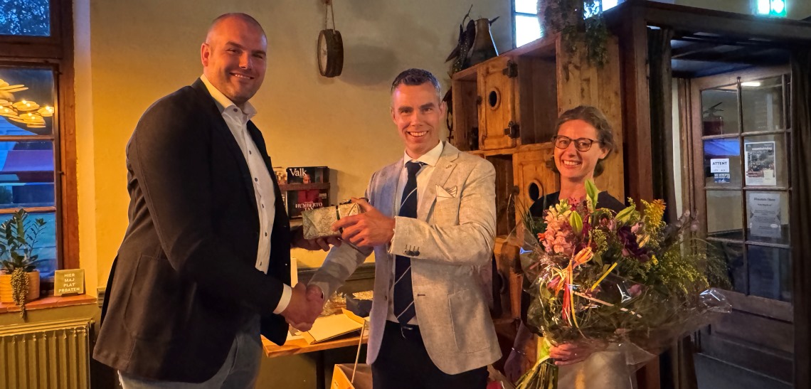 25 jaar vakmanschap: Gerben de Jong jubileert bij Bouwbedrijf van Laar!