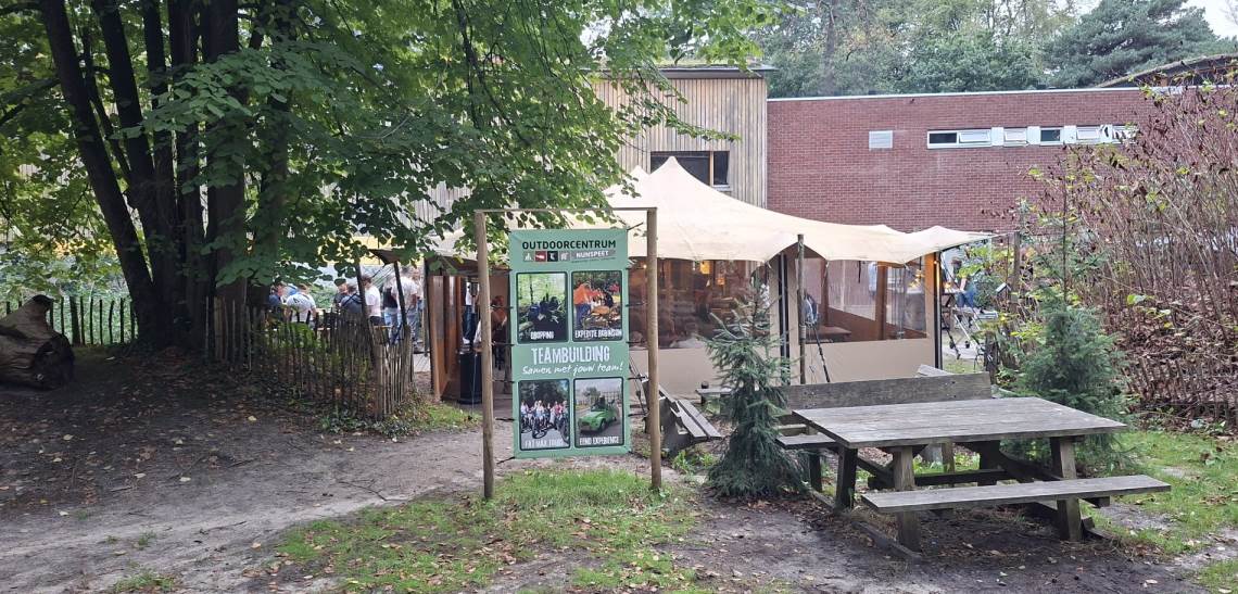 Geslaagd personeelsuitje bij Outdoor Centrum Nunspeet